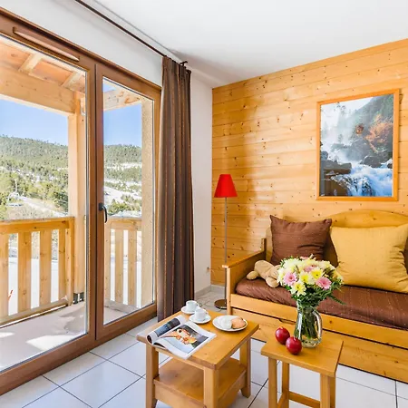 Lagrange Prat De Lis Aparthotel